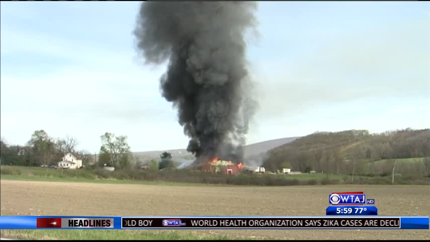 Massive fire destroys family business_43340272-159532