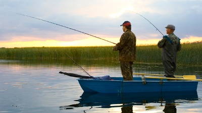 Fishing-in-lake-jpg_20150925154628-159532