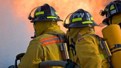 Firefighters-fighting-wildfire-jpg_20160723203948-159532