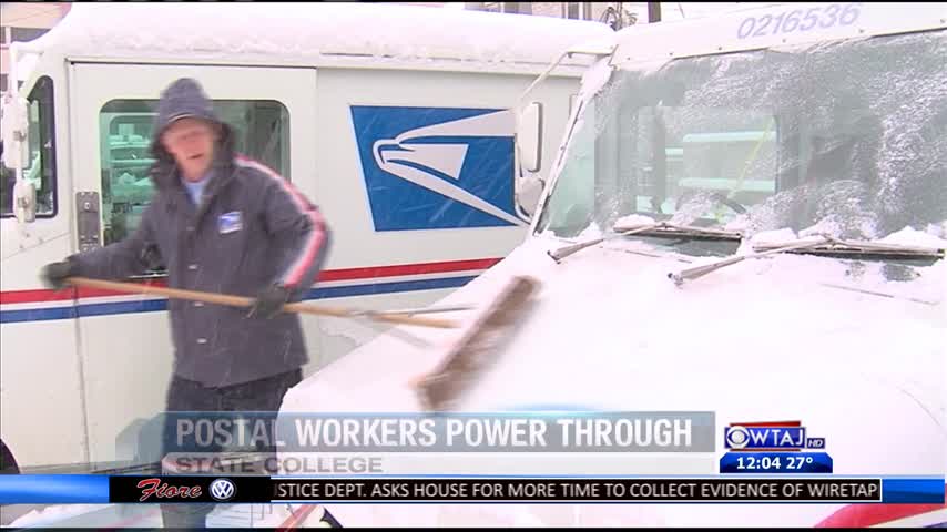 Postal workers power through blizzard_68288835