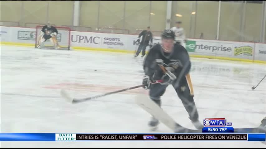 Lafferty builds of strong junior year at Pens camp_41867449