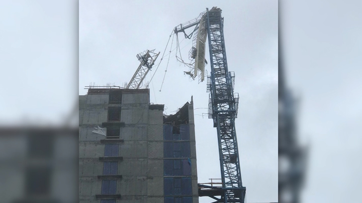 crane_collapse_miami_1505070329120.jpg