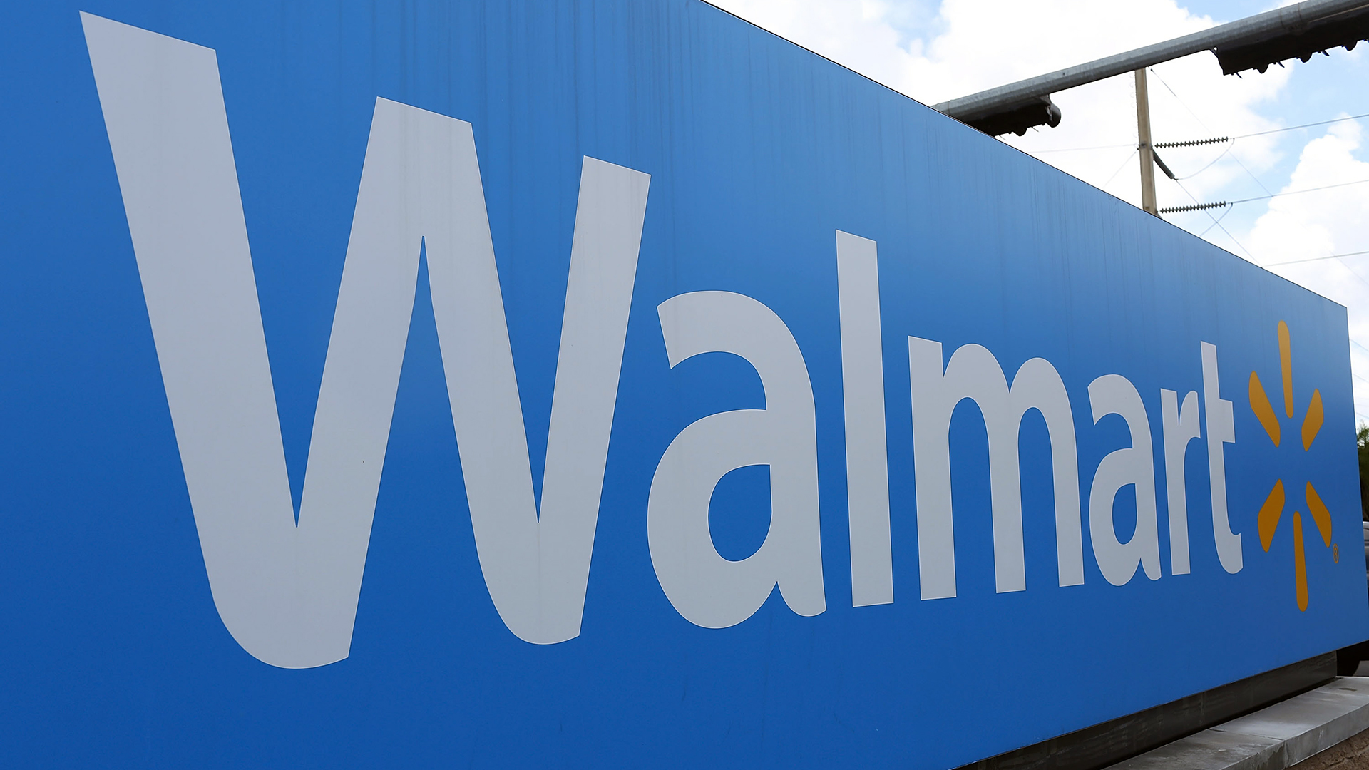 Walmart sign-159532.jpg14688294