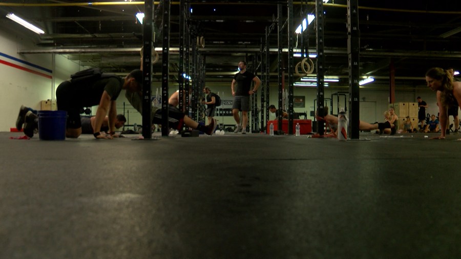 CROSS FIT_1527458660112.jpg.jpg