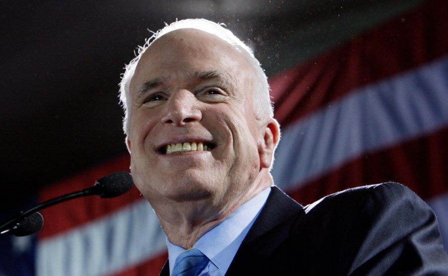 JOHN_MCCAIN-DECESO_42602-159532.jpg58583360