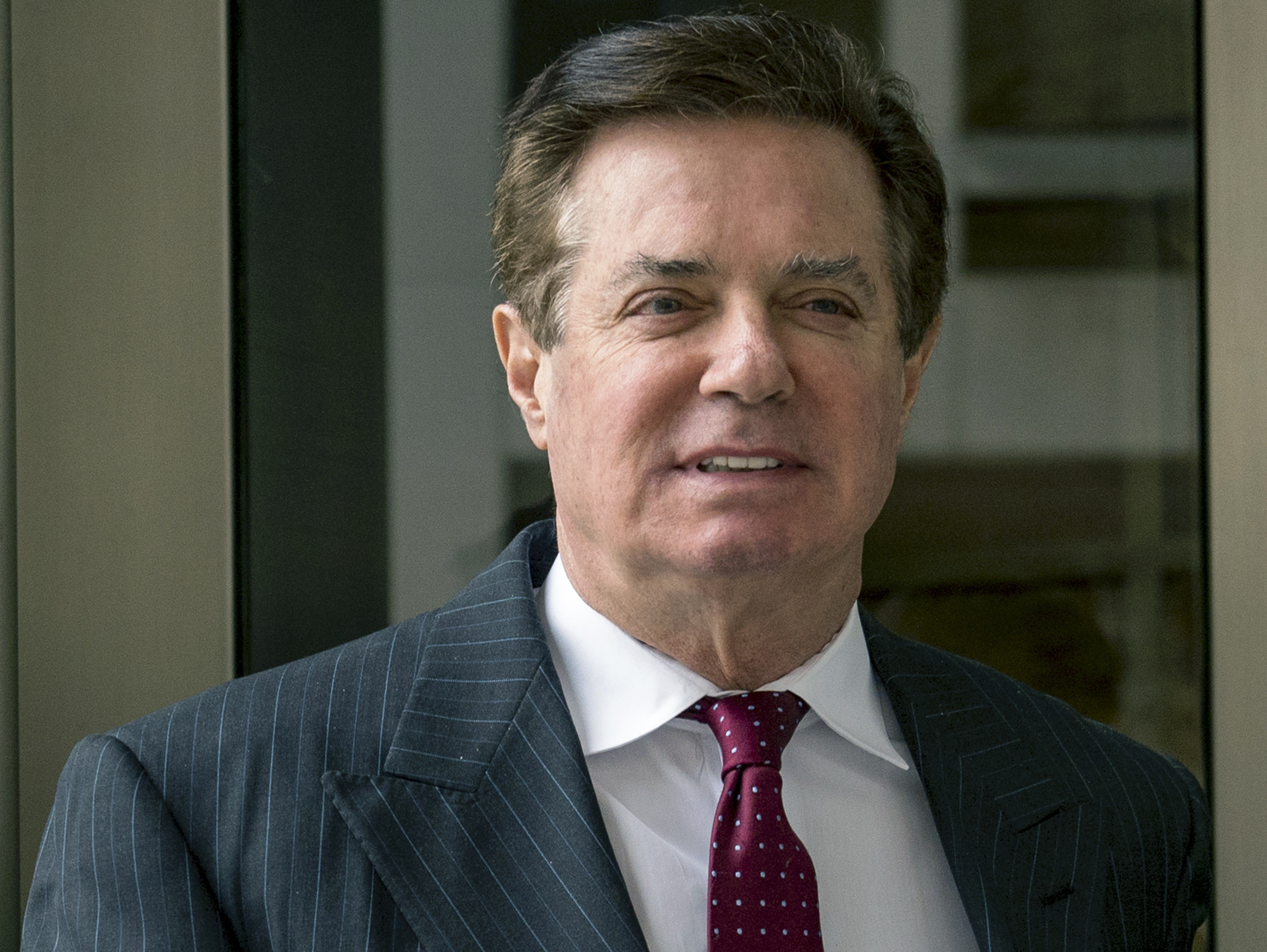 Manafort-Family_Business_62511-159532.jpg26645774