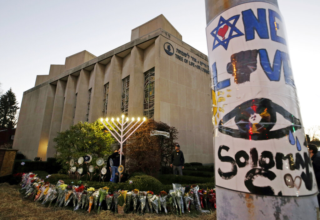 Pittsburgh Synagogue Shooting_1551821064210