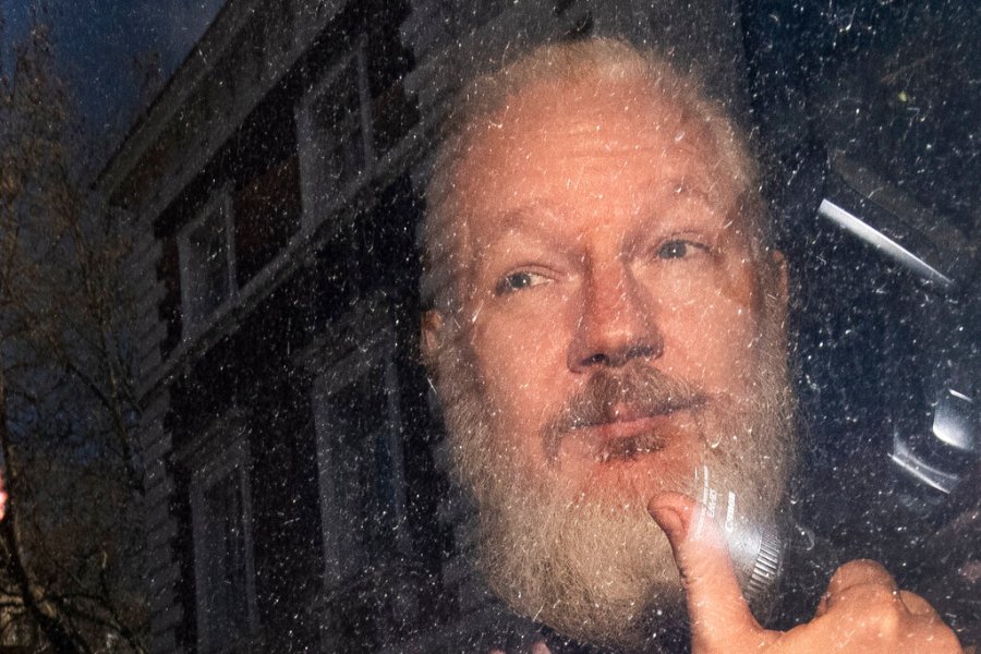 APTOPIX Britain Wikileaks Assange Arrested_1555112291150